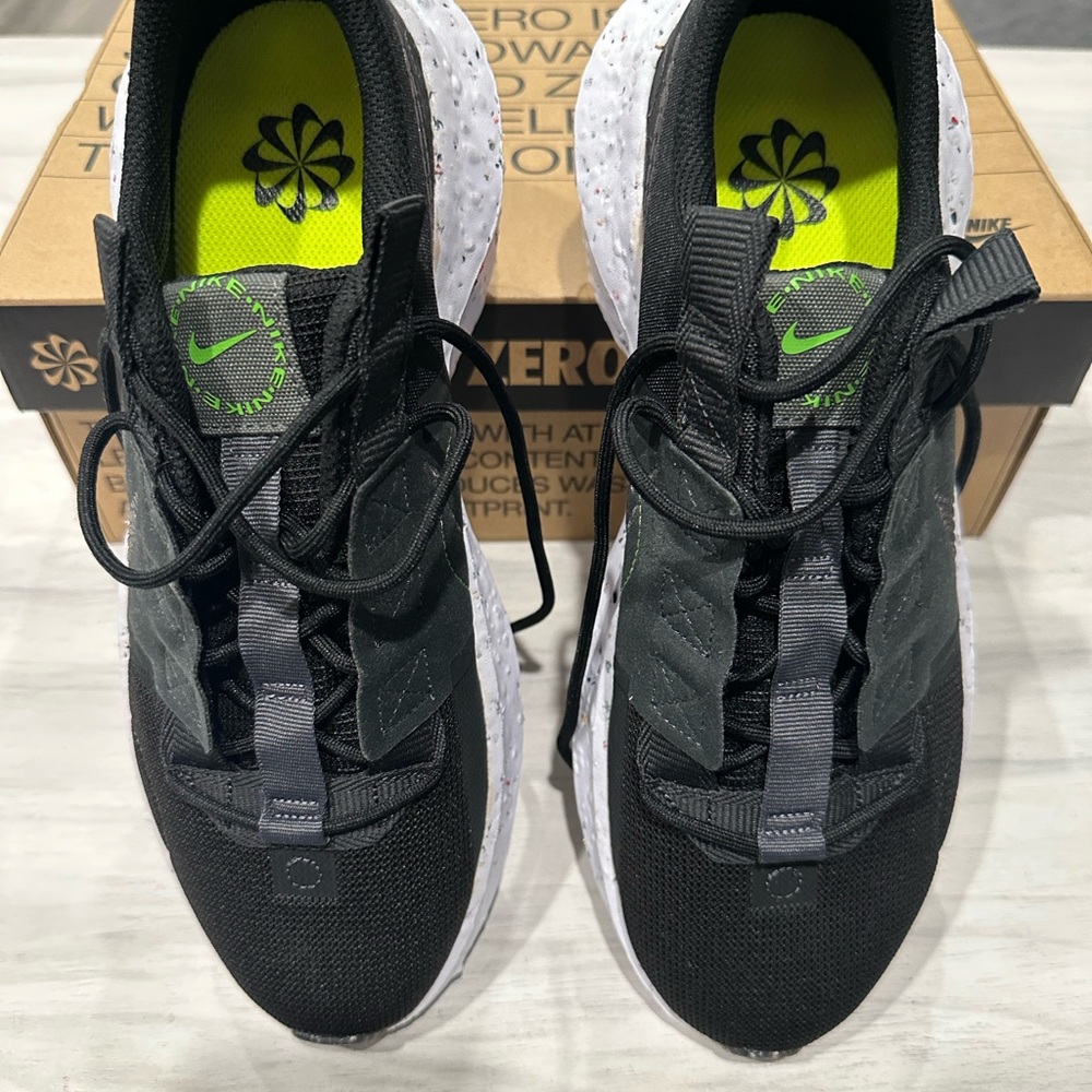 Nike Black and Neon Green Sneakers